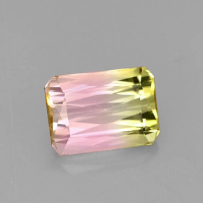 1.86カラットの天然ウォーターメロントルマリン（8.4×6 mm・エメラルドカット）