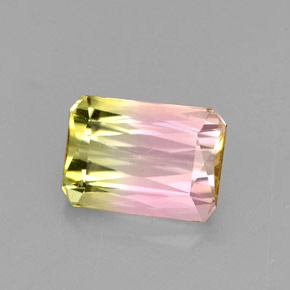 1.86カラットの天然ウォーターメロントルマリン（8.4×6 mm・エメラルドカット）