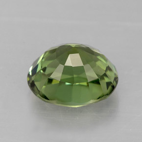 2.42カラットの天然グリーントルマリン（8.8×7.7 mm・オーバルカット）