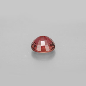 0.99カラットの天然ピンクがかったローズトルマリン（6.4×5.6 mm・オーバルカット）