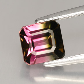 1.87カラットの天然ウォーターメロントルマリン（6.5×6.2 mm・エメラルドカット）