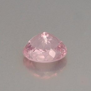 1.14カラットの天然ピンクトルマリン（7.1×6.1 mm・オーバルカット）