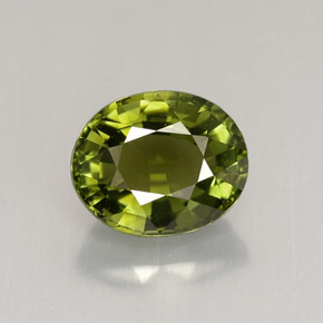 1.66カラットの天然ゴールデングリーントルマリン（8×6.6 mm・オーバルカット）