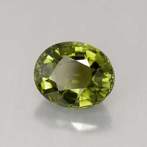 1.66カラットの天然ゴールデングリーントルマリン（8×6.6 mm・オーバルカット）