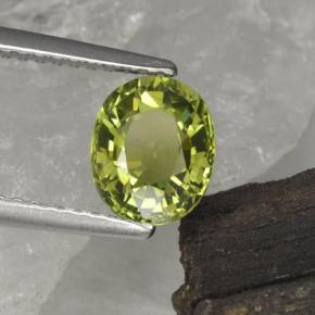 1.30カラットの天然オリーブグリーントルマリン（7.5×6.2 mm・オーバルカット）
