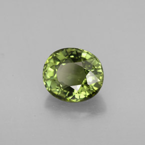 1.64カラットの天然グリーントルマリン（7.5×6.6 mm・オーバルカット）