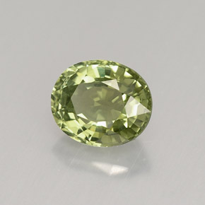 1.33カラットの天然グリーントルマリン（7.3×6.2 mm・オーバルカット）