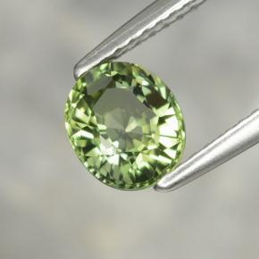 1.22カラットの天然ミディアムグリーントルマリン（6.8×5.8 mm・オーバルカット）