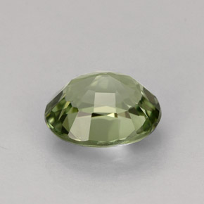 1.20カラットの天然グリーントルマリン（7.3×6.2 mm・オーバルカット）