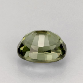 1.50カラットの天然グリーントルマリン（7.4×6.1 mm・オーバルカット）