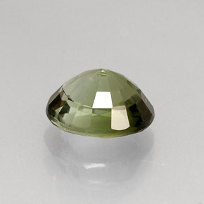 1.06カラットの天然グリーントルマリン（6.9×5.8 mm・オーバルカット）