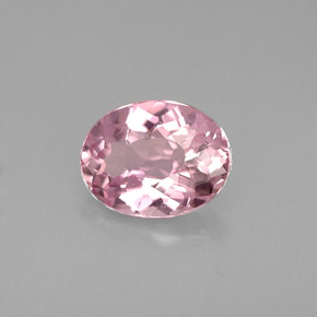 1.23カラットの天然ピンクトルマリン（8×6.1 mm・オーバルカット）