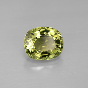 1.57カラットの天然グリーントルマリン（7.9×6.6 mm・オーバルカット）