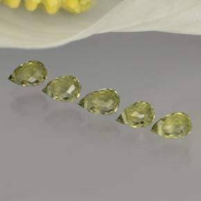 カラットの天然ゴールデングリーントルマリン（4.8×3.2 mm・ブリオレット）
