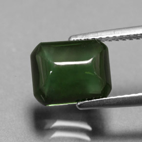 2.96カラットの天然グリーントルマリン（9.5×7.8 mm・透明）