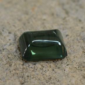 2.28カラットの天然ブルーグリーントルマリン（8.3×6.7 mm・エメラルドカット）
