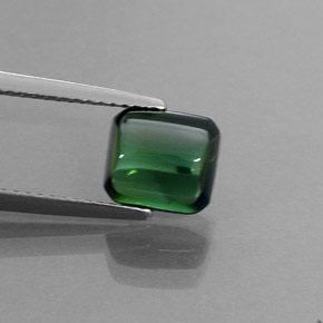 2.53カラットの天然グリーントルマリン（7.9×7.2 mm・透明）