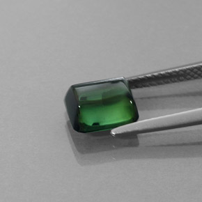 2.53カラットの天然グリーントルマリン（7.9×7.2 mm・透明）