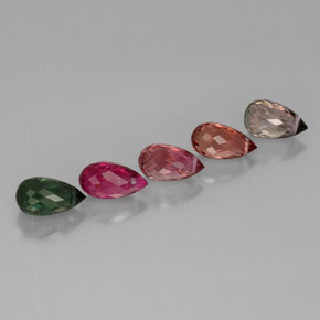 カラットの天然マルチカラートルマリン（6.8×4 mm・ブリオレット）