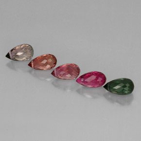 カラットの天然マルチカラートルマリン（6.8×4 mm・ブリオレット）