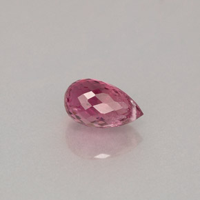 1.22カラットの天然パープルピンクトルマリン（7.8×4.7 mm・ブリオレット）