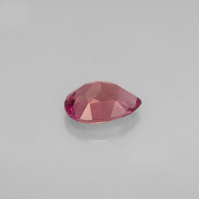 0.64カラットの天然パープルピンクトルマリン（6.8×4.8 mm・洋梨の形）
