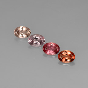 カラットの天然マルチカラートルマリン（7.1×5.2 mm・オーバルカット）
