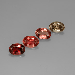 カラットの天然マルチカラートルマリン（7.1×5.1 mm・オーバルカット）
