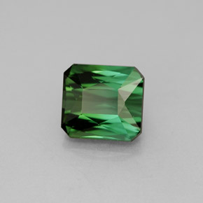 1.93カラットの天然グリーントルマリン（7.1×6.6 mm・エメラルドカット）