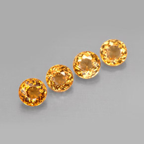 カラットの天然オレンジトルマリン（4.40 mm・ラウンドカット）