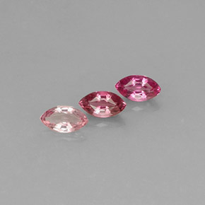 カラットの天然マルチカラートルマリン（7×3.9 mm・マーキス）