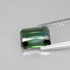 1.71カラットの天然ブルーグリーントルマリン（7.9×6 mm・エメラルドカット）