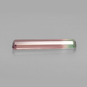 1.19カラットの天然ウォーターメロントルマリン（16.3×3.2 mm・エメラルドカット）