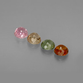 カラットの天然マルチカラートルマリン（5.22 mm・ラウンドカット）