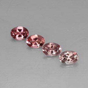 カラットの天然マルチカラートルマリン（7.1×5.1 mm・オーバルカット）