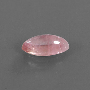 1.32カラットの天然ローズピンクトルマリン（10.1×4.8 mm・透明）