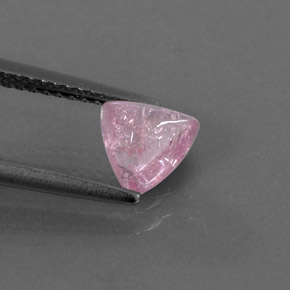 1.02カラットの天然ピンクトルマリン（6.5×6.2 mm・透明）