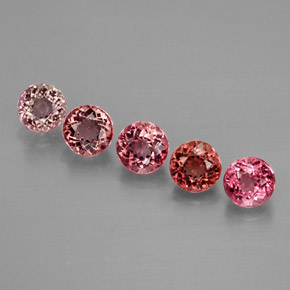 カラットの天然マルチカラートルマリン（4.40 mm・ラウンドカット）
