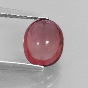 1.48カラットの天然ピンクがかったローズトルマリン（7.7×6.4 mm・透明）