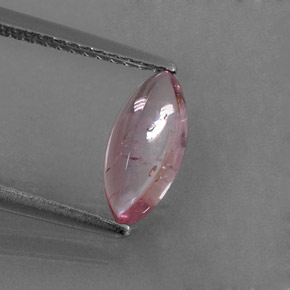 1.21カラットの天然ピンクローズトルマリン（10.3×4.8 mm・透明）