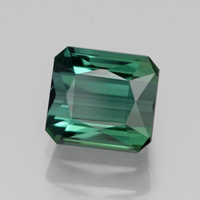 1.56カラットの天然グリーントルマリン（6.7×6.2 mm・エメラルドカット）