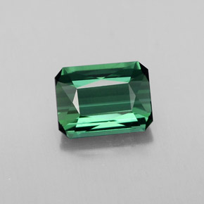 1.51カラットの天然グリーントルマリン（7.6×5.8 mm・エメラルドカット）