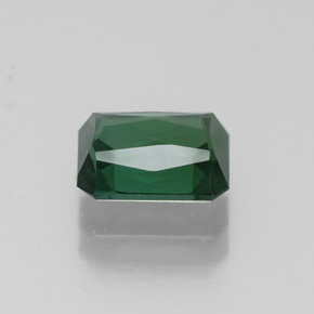 1.40カラットの天然グリーントルマリン（7.3×5.8 mm・エメラルドカット）