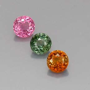 カラットの天然マルチカラートルマリン（4.62 mm・ラウンドカット）