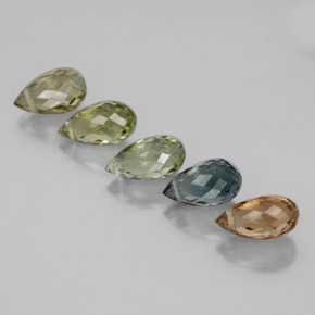 3.65カラットの天然マルチカラートルマリン（7×4 mm・ブリオレット）
