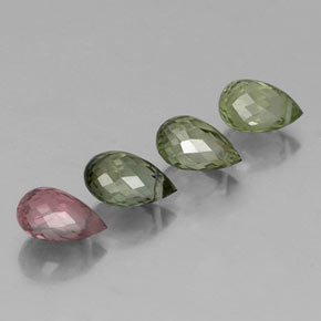 2.84カラットの天然マルチカラートルマリン（6.6×4 mm・ブリオレット）