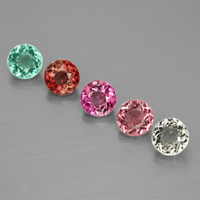 カラットの天然マルチカラートルマリン（4.52 mm・ラウンドカット）
