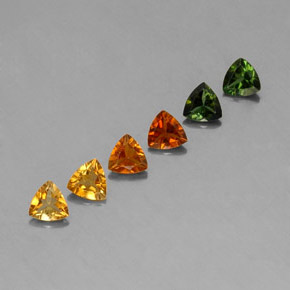 カラットの天然マルチカラートルマリン（4.1×4.1 mm・トリリアント）