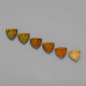 カラットの天然マルチカラートルマリン（4.1×4.1 mm・トリリアント）