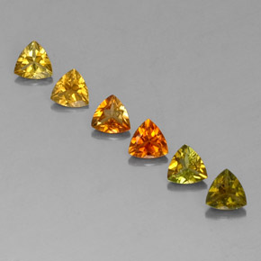 カラットの天然マルチカラートルマリン（4.2×4.1 mm・トリリアント）